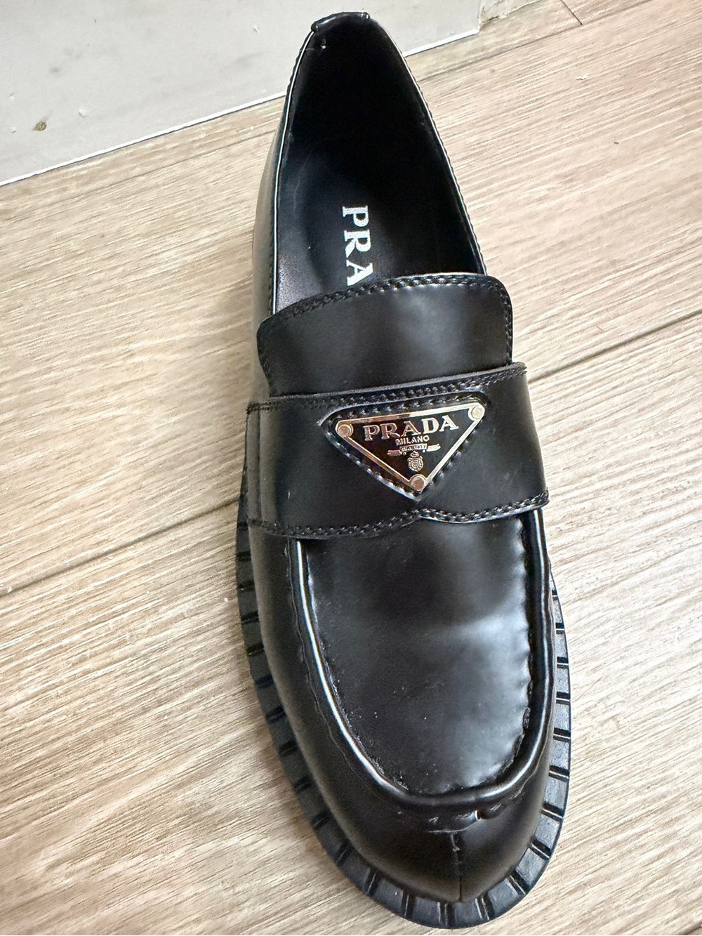Prada Women’s Black Leather Loafers - Picture 4 of 7